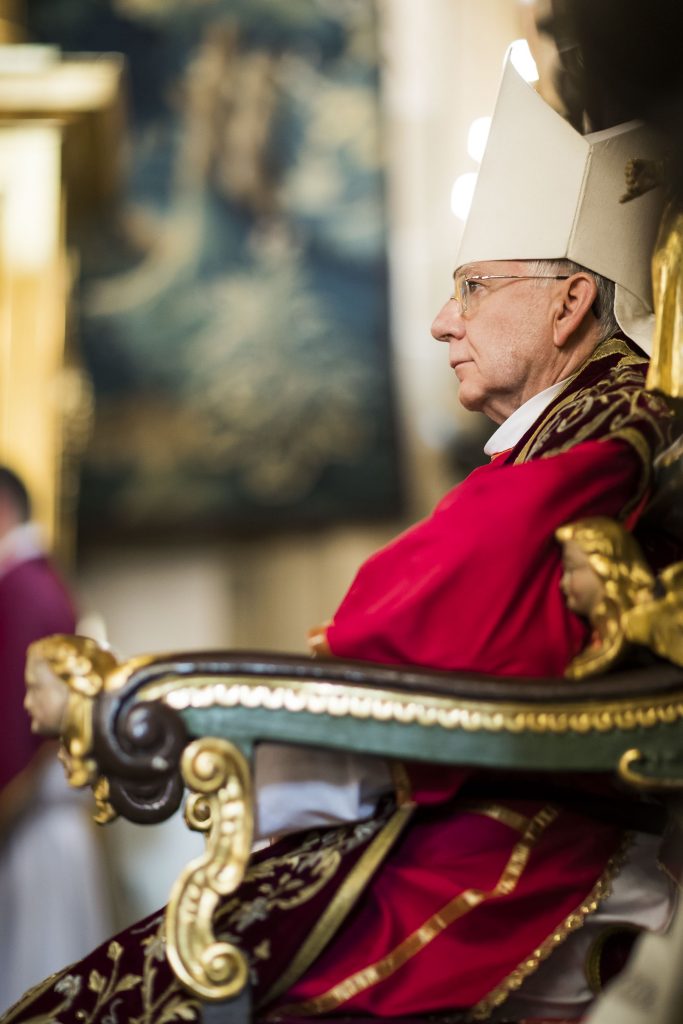 Wielki Piatek w katedrze wawelskiej