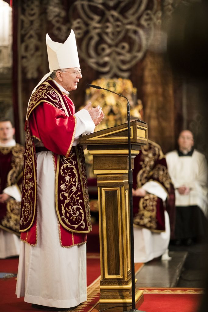 Wielki Piatek w katedrze wawelskiej