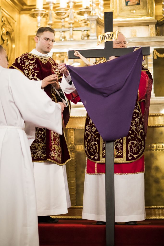 Wielki Piatek w katedrze wawelskiej