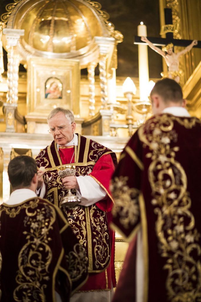 Wielki Piatek w katedrze wawelskiej