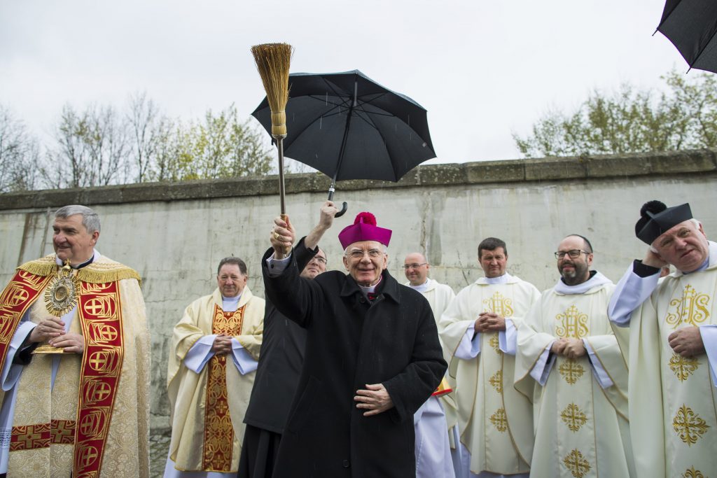 jędraszewski kraków emaus