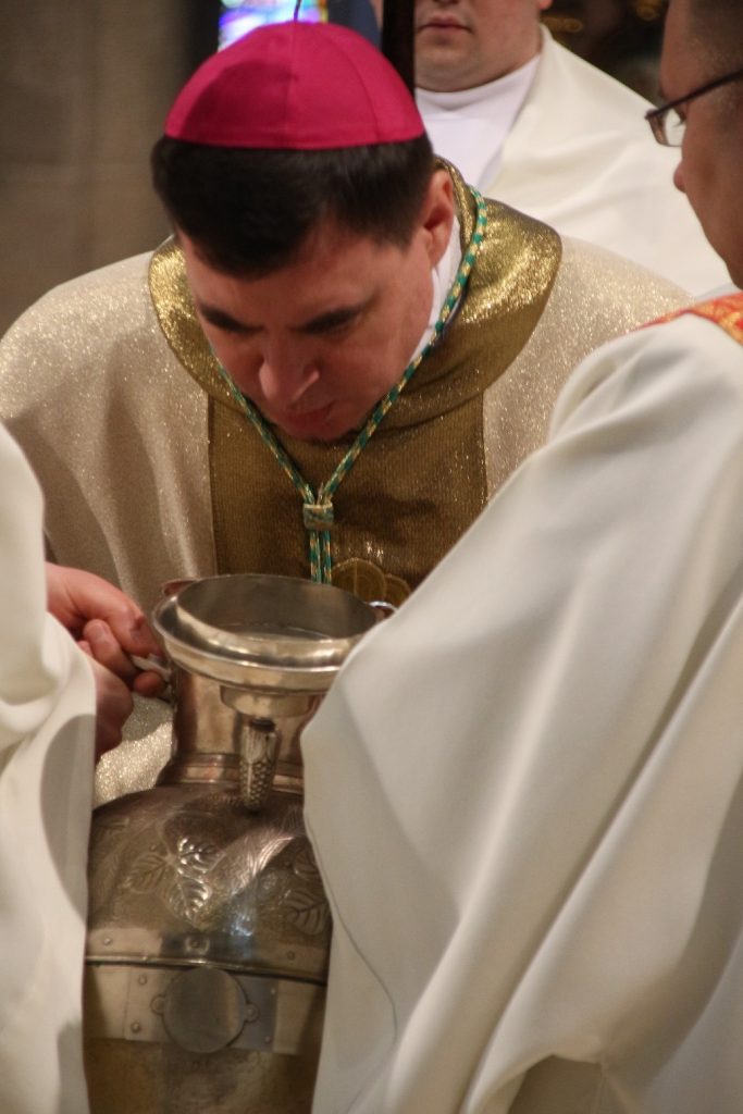 łódź msza krzyżma wielki czwartek