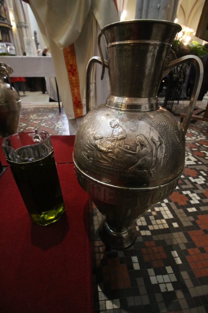 łódź msza krzyżma wielki czwartek