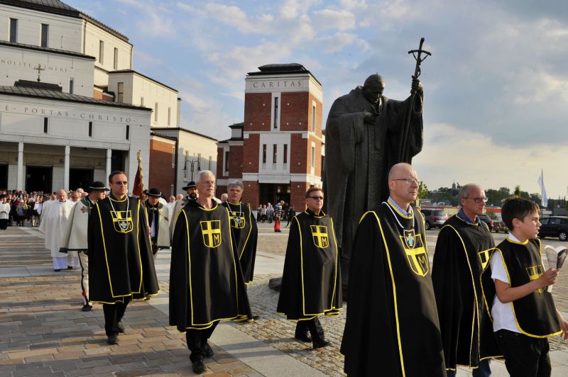 Nabożeństwo ku czci św. Jana Pawła II 9