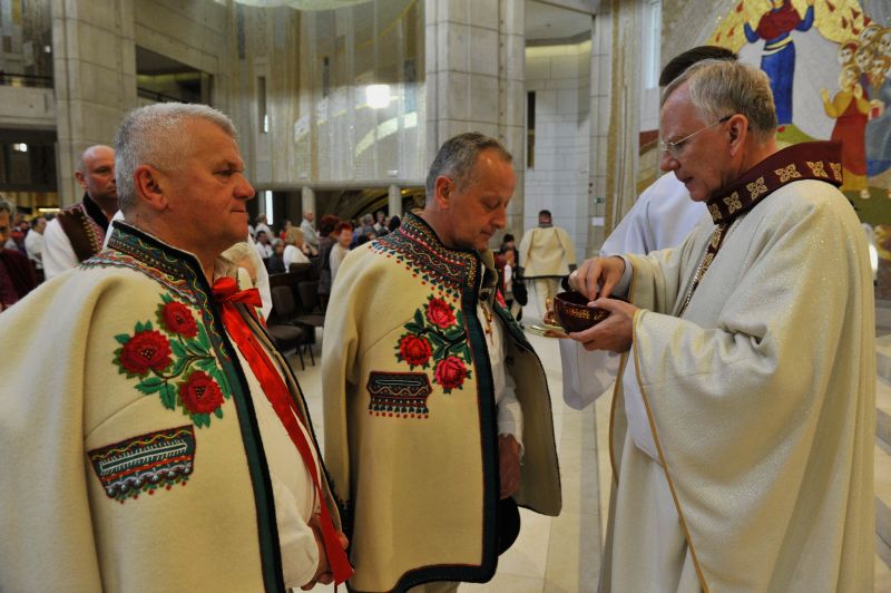 Nabożeństwo ku czci św. Jana Pawła II 3