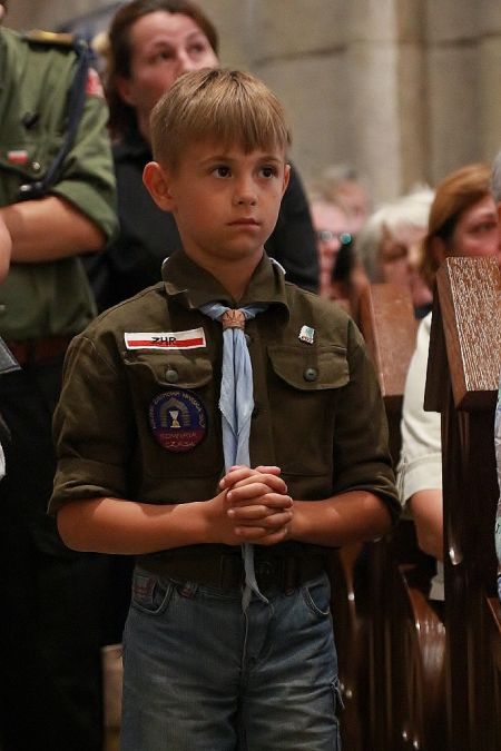 Msza w intencji tragicznie zmarłych harcerek