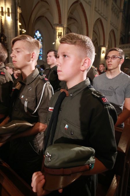 Msza w intencji tragicznie zmarłych harcerek