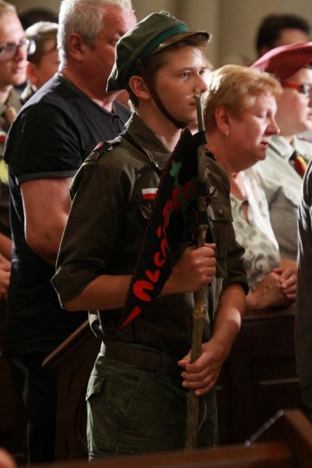 Msza w intencji tragicznie zmarłych harcerek