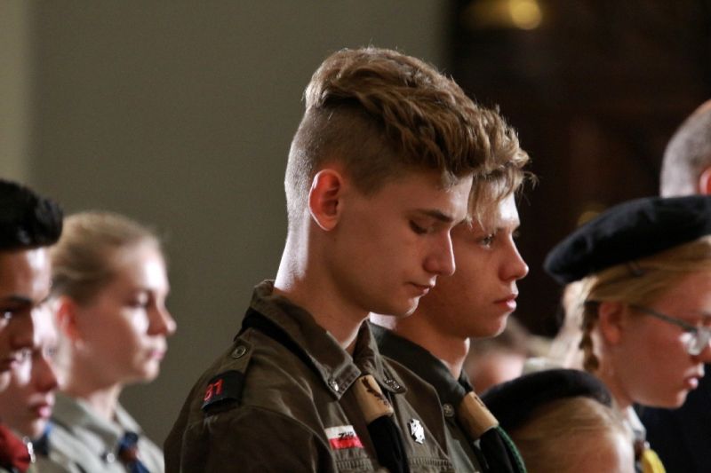 Msza w intencji tragicznie zmarłych harcerek