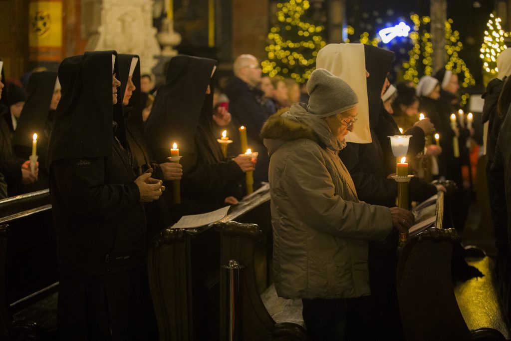 Dzień Życia KOnsekrowanego w bazylice mariackiej w Krakowie