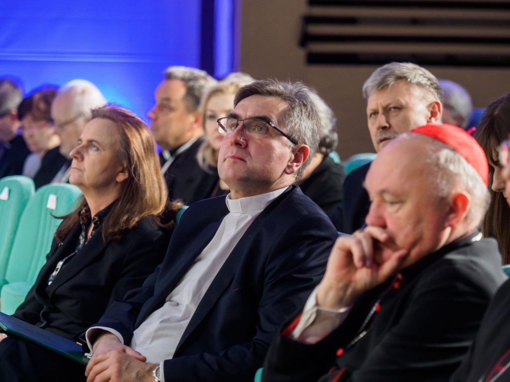 Polonia Restituta Warszawa UKSW kard. Kazimierz Nycz, ks. Stanisław Dziekoński