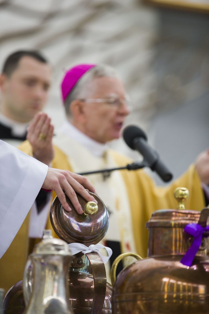 Abp Marek Jędraszewski podczas Mszy Krzyżma