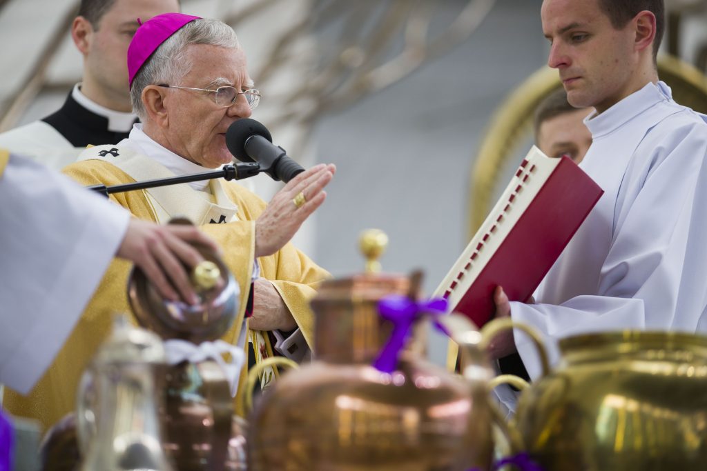 Abp Marek Jędraszewski podczas Mszy Krzyżma