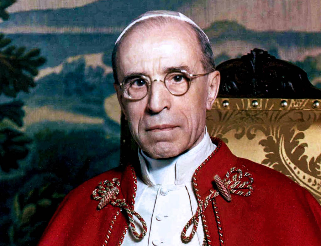 "Nowe i stare" informacje z archiwów na temat Piusa XII