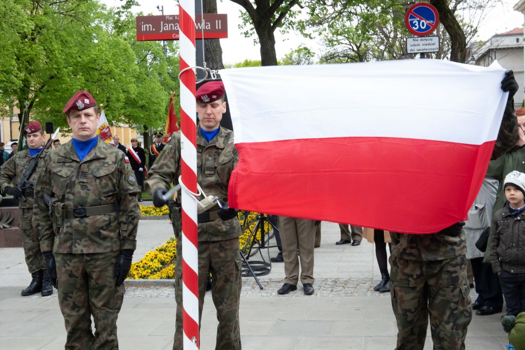 flaga, wojsko, żołnierz